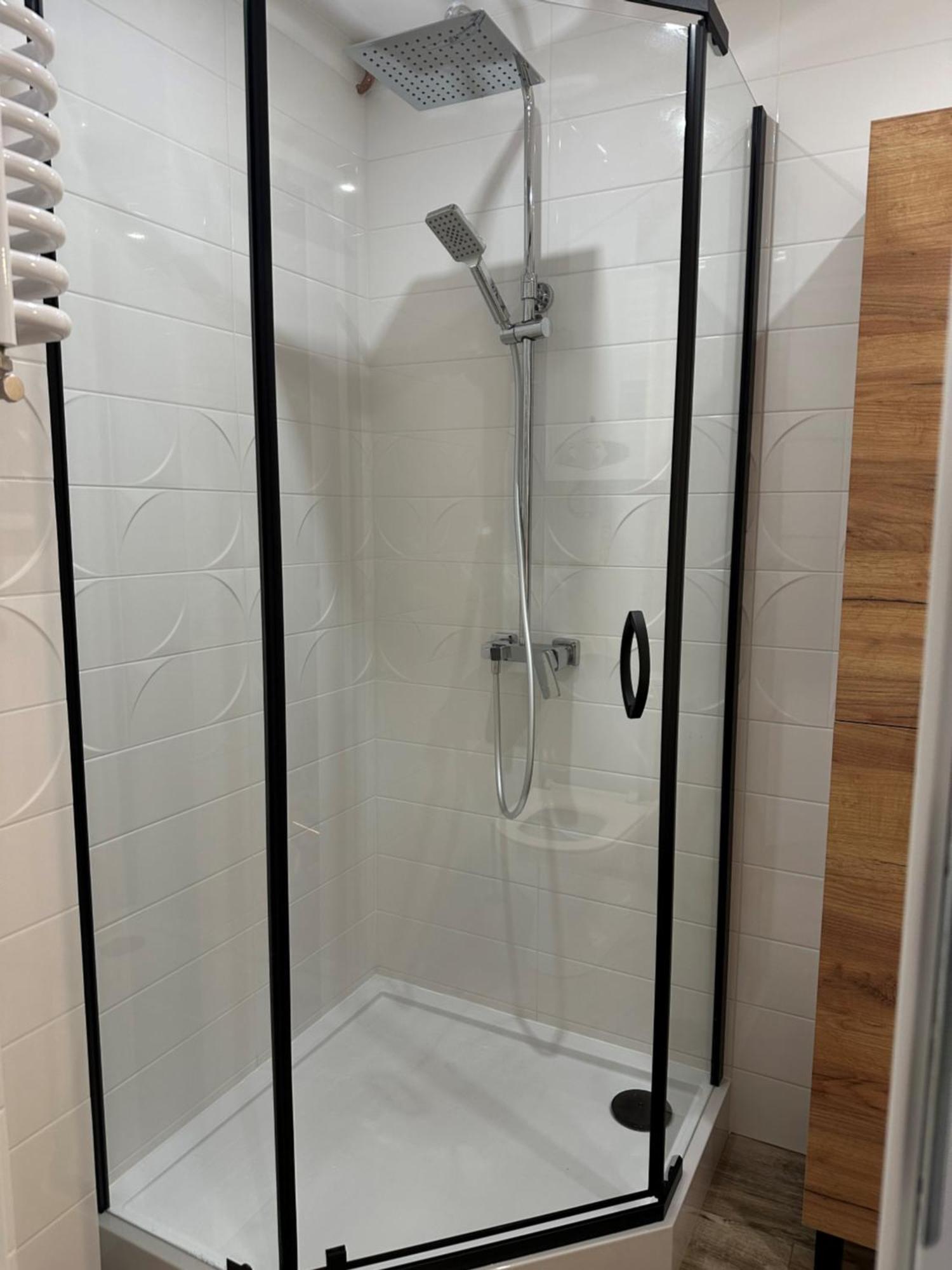 Apartment Zdrojowa 39 *